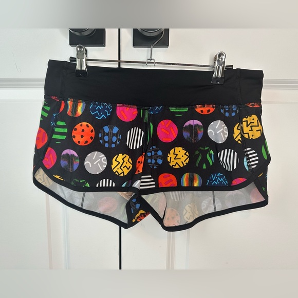 Lululemon Speed Run Shorts 2015 Seawheeze Circle Pills Multi Color Size 6